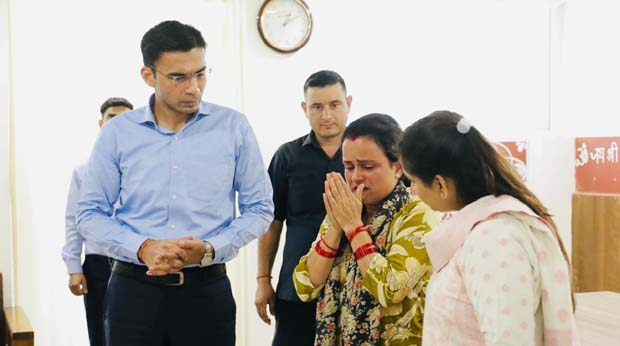 Doon News…कैंसर पीड़ित परिवार के लिए जिला प्रशासन बना सहारा |