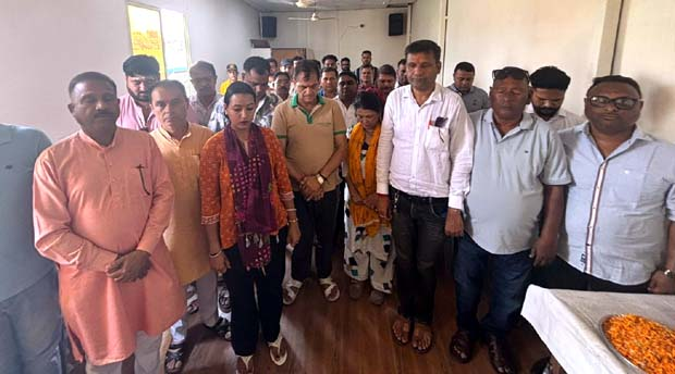 Rishikesh News…भाजपा कार्यकर्ताओं ने जनरल खंडूड़ी को दी श्रद्धांजलि |Click कर पढ़िये पूरी News