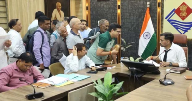 Dehradun News.. जनसमस्याओं के निस्तारण में लापरवाही बर्दाश्त नहीं: DM|Click कर पढ़िये पूरी News