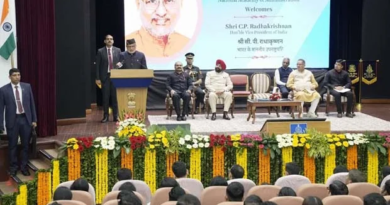 सेवाभाव को बनाएं अधिकारी मार्गदर्शक मंत्रः राधाकृष्णन|Clickकर पढ़िये पूरी News