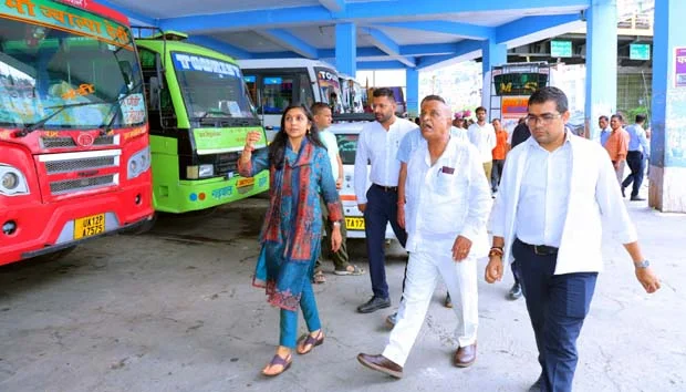 Pauri…. बस अड्डे पर ’ अमृत कक्ष ’ Start|Click कर पढ़िये पूरी News