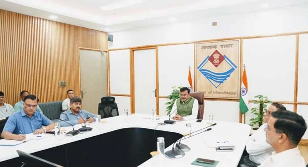 Uttarakhand News… बुनियादी ढांचे के विकास पर करें फोकस: CS|Click कर पढ़िये पूरी News