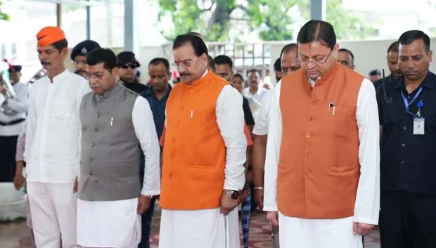 उपहार में नहीं, संघर्ष और बलिदान से मिला अलग राज्य: धामी |Click कर पढ़िये पूरी News