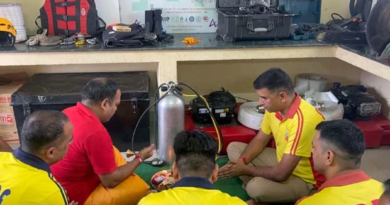 Uttarakhand News…SDRF  के जवानों ने की उपकरणों की पूजा |Click कर पढ़िये पूरी News