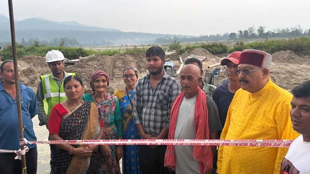 महाराज ने किया शारदा कॉरिडोर के कार्यों का निरीक्षण |Click  कर पढ़िये पूरी News